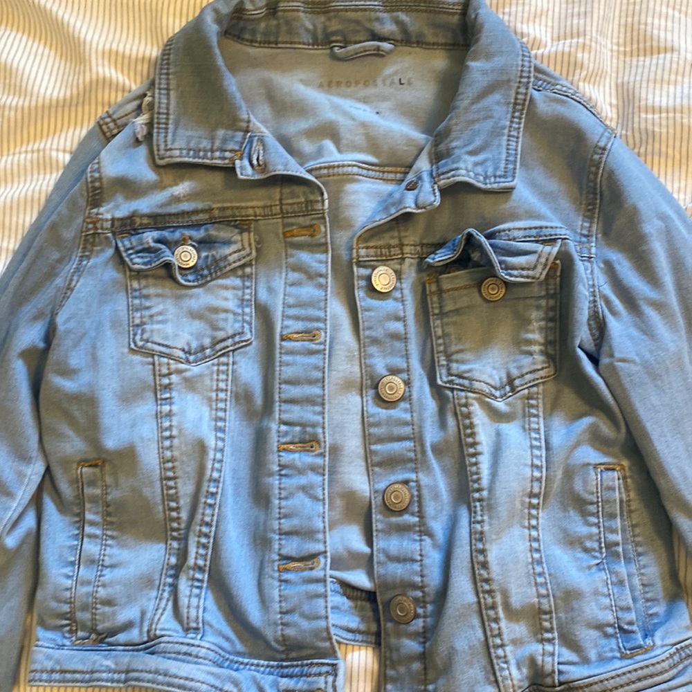 Aeropostale Woman’s jean jacket, Size: L US